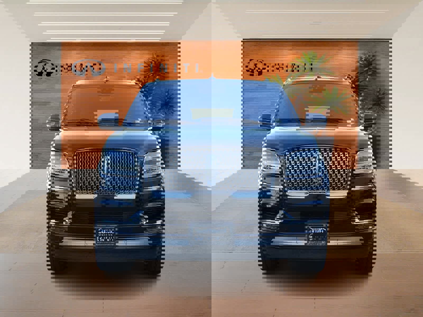 Used 2020 Lincoln Navigator L Reserve w/ Luxury Package image 2