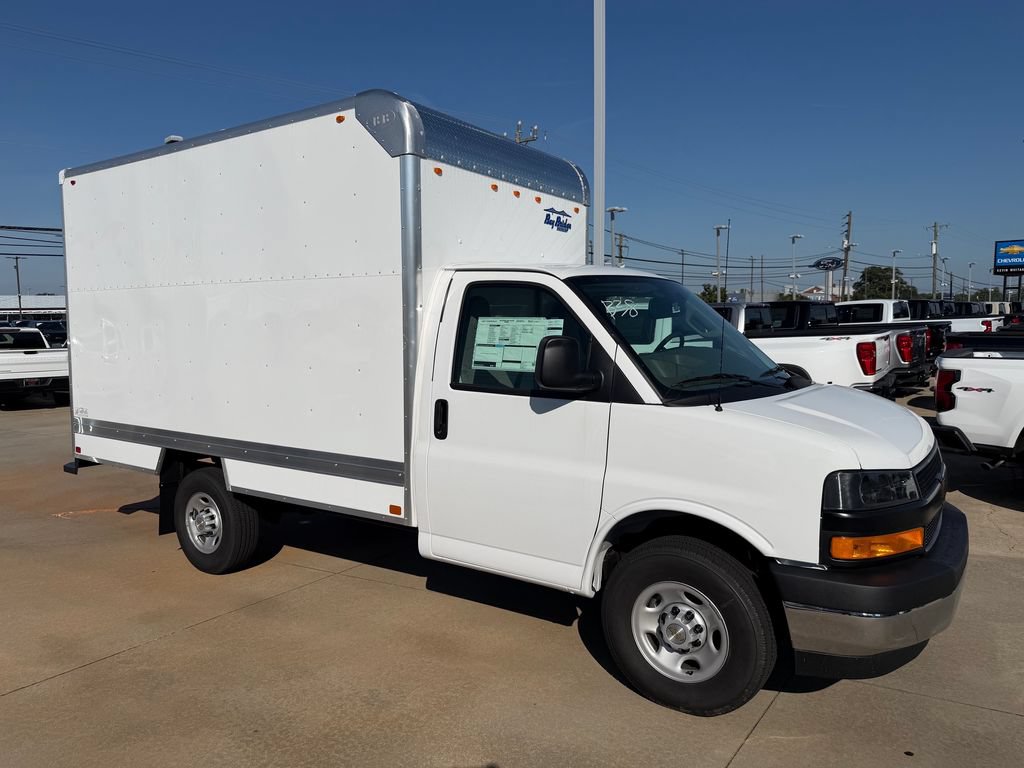 New 2026 Chevrolet Express 3500 w/ Power Convenience Package RWD image 5