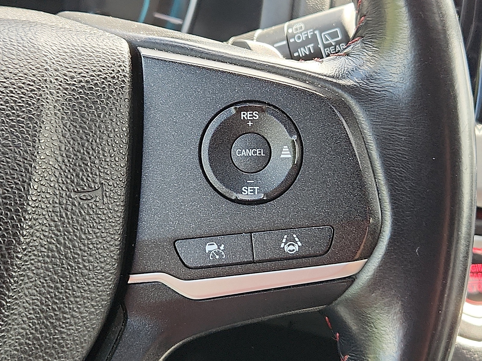 Used 2023 Honda Odyssey Sport image 23