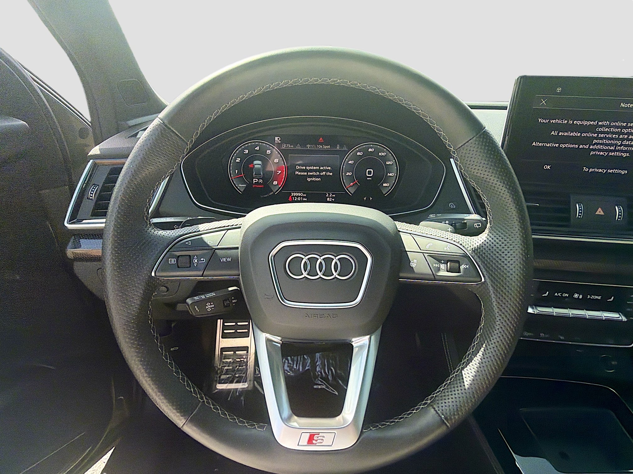 Used 2023 Audi SQ5 Prestige w/ Prestige Package image 38