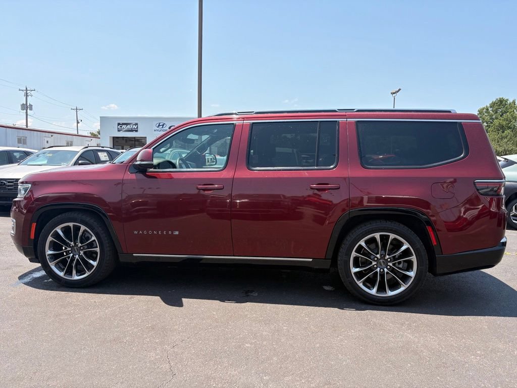 Used 2022 Jeep Wagoneer Series III w/ Premium Group I AWD/4WD image 4