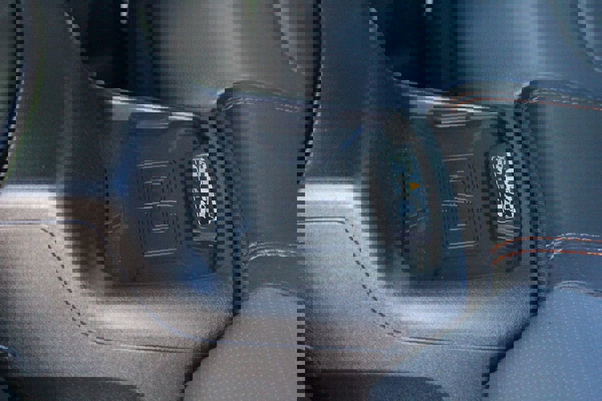 Used 2017 Chevrolet Camaro SS w/ 50th Anniversary Edition image 14