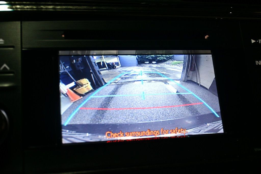 Used 2013 Toyota Avalon XLE Premium FWD image 7