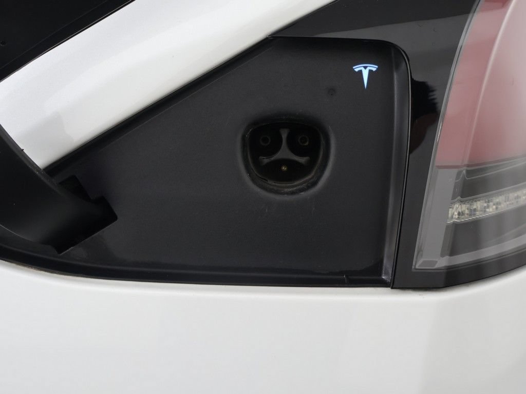 Used 2022 Tesla Model X AWD/4WD image 20