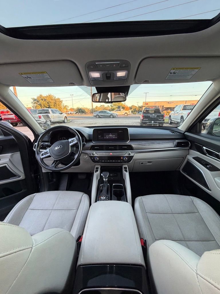 Used 2021 Kia Telluride EX w/ EX Premium Package image 13