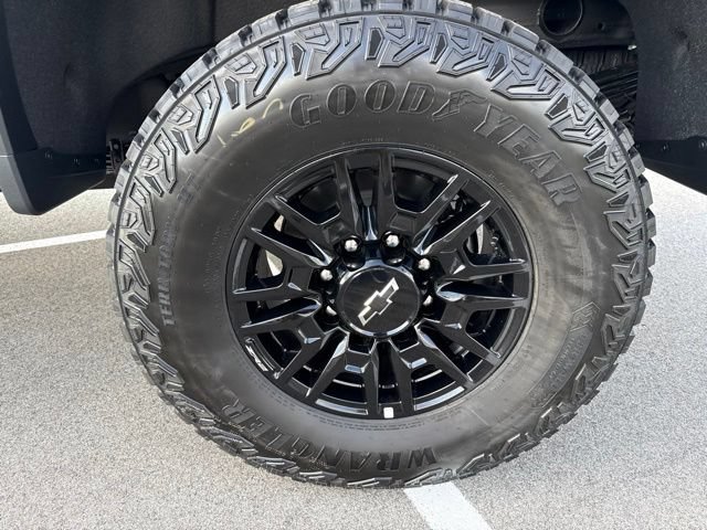 New 2026 Chevrolet Silverado 2500 ZR2 AWD/4WD image 10