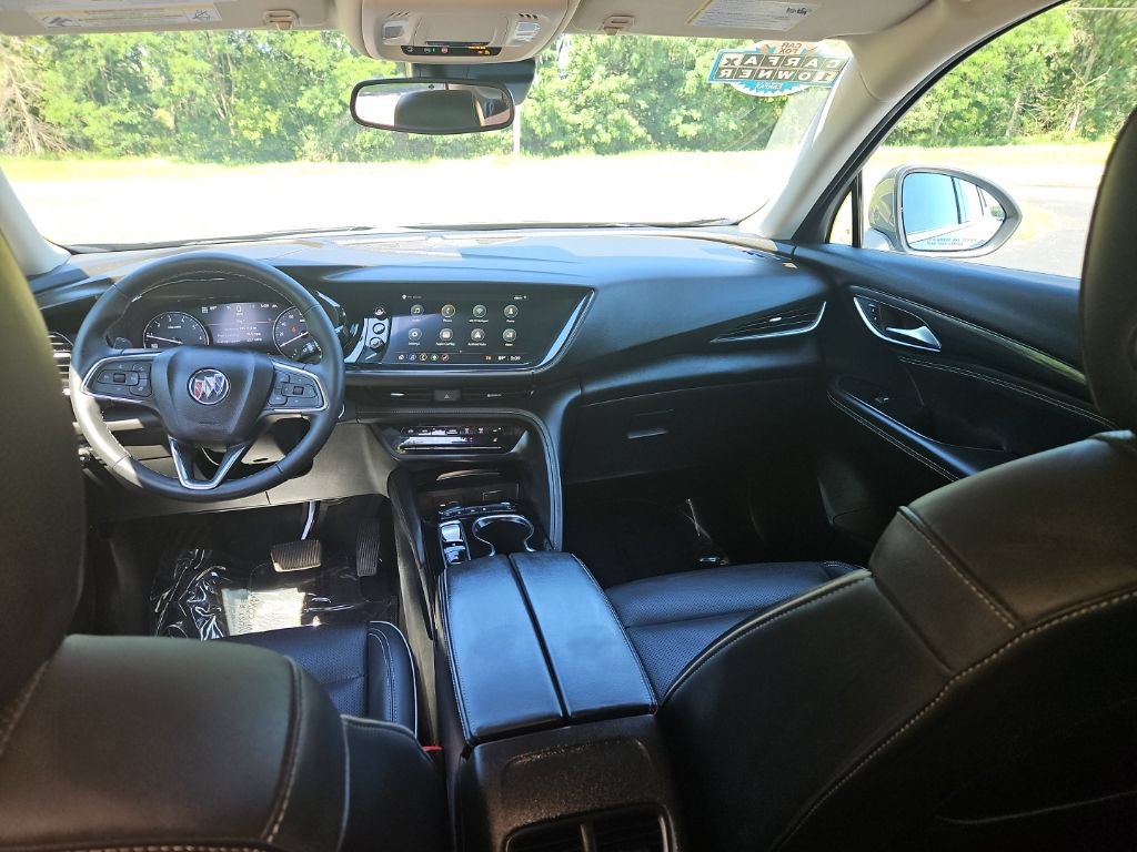 Used 2023 Buick Envision Essence AWD/4WD image 22