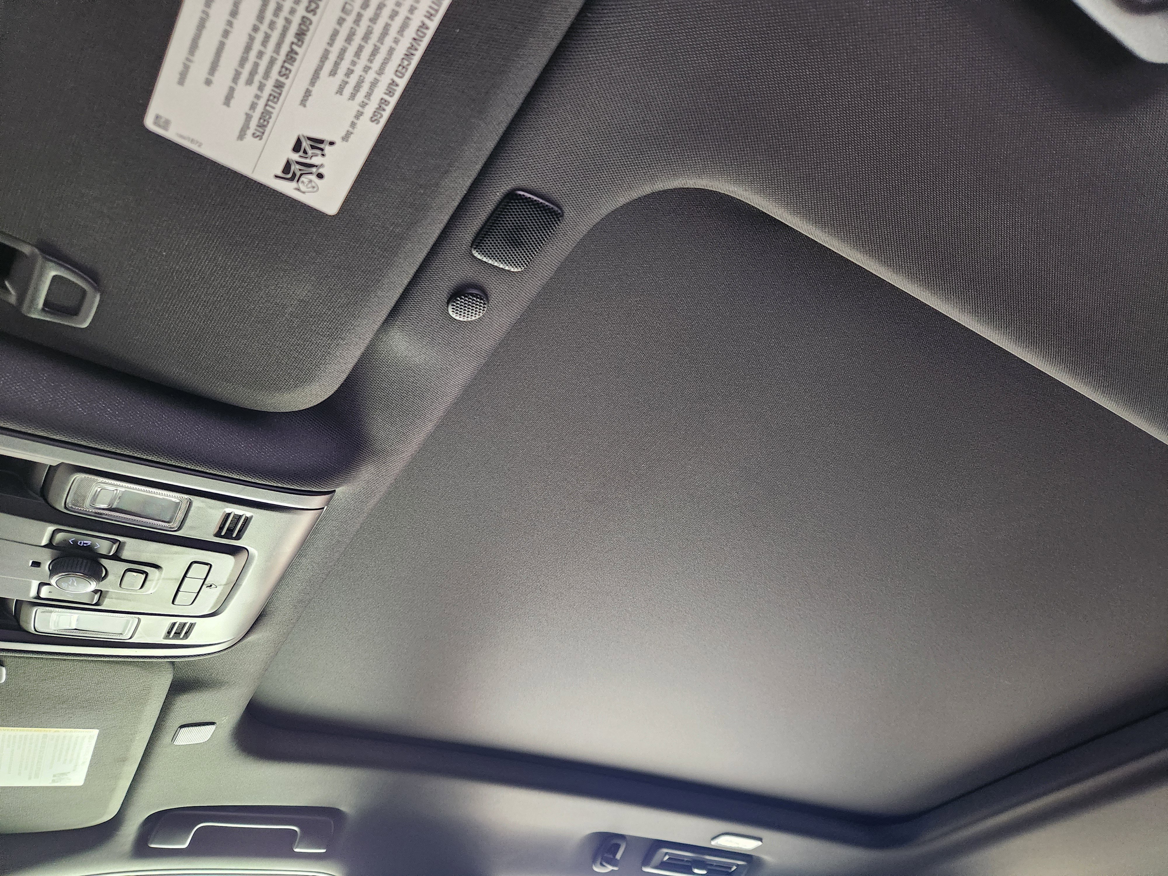 Used 2021 Chevrolet Tahoe High Country w/ Premium Package image 25