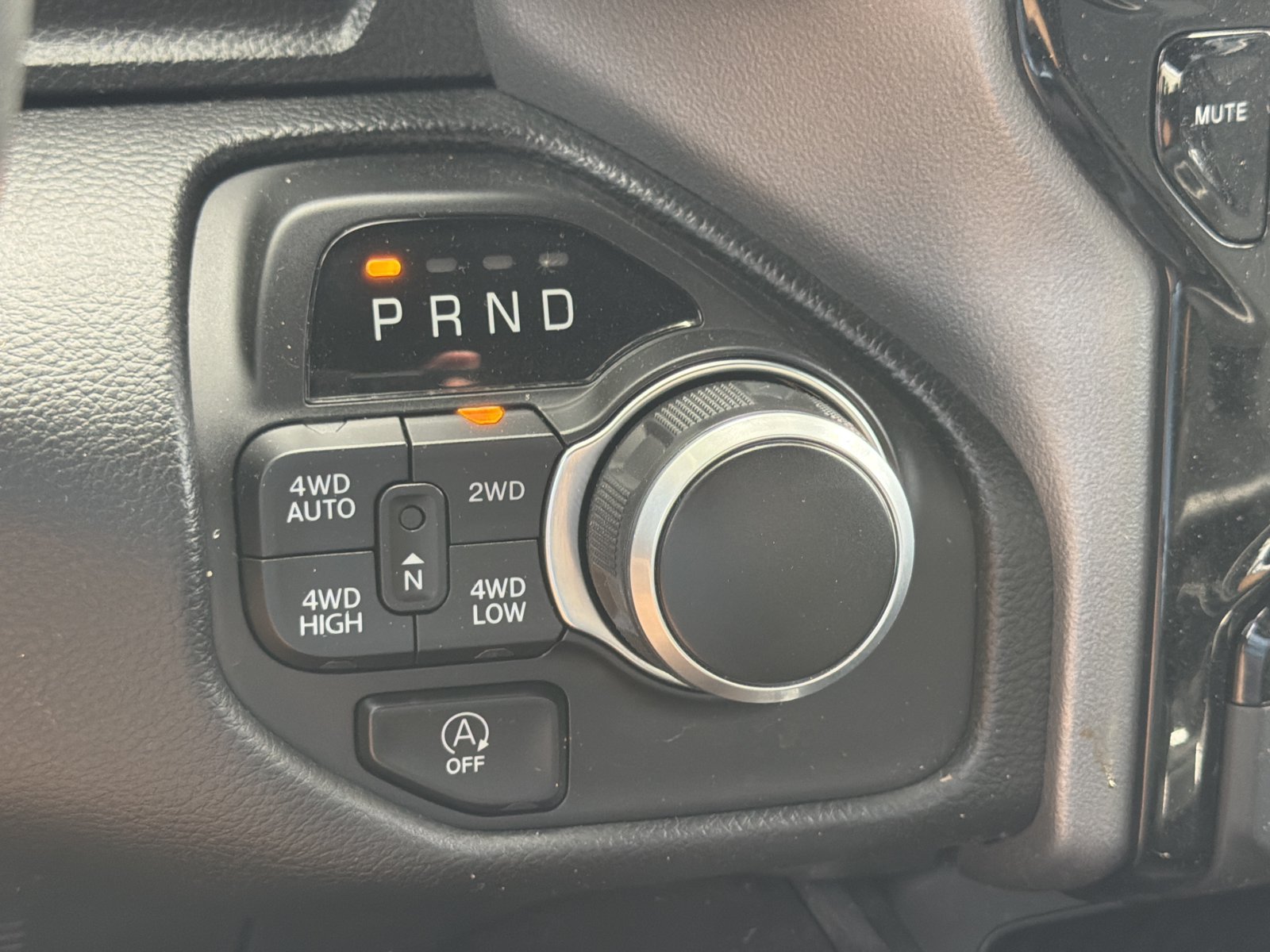 Used 2024 RAM 1500 Big Horn AWD/4WD image 26
