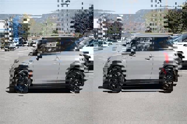 Used 2020 MINI Cooper S image 37