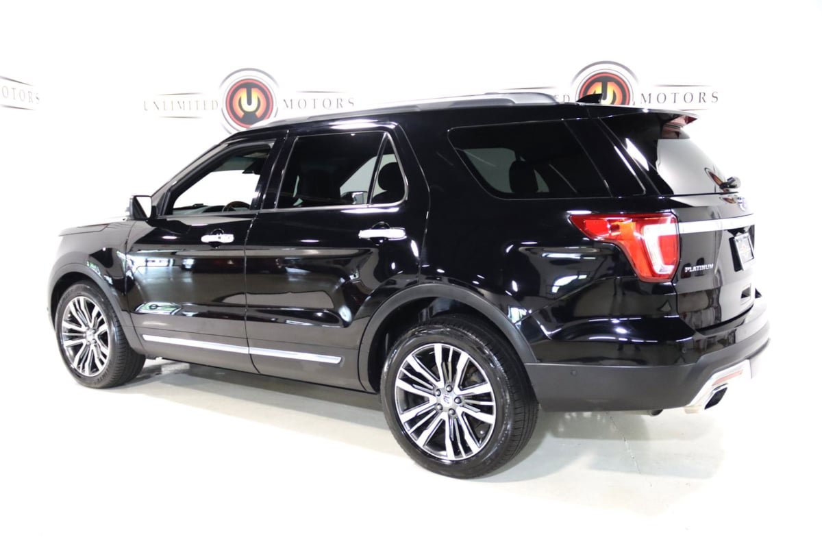 Used 2016 Ford Explorer Platinum AWD/4WD image 3