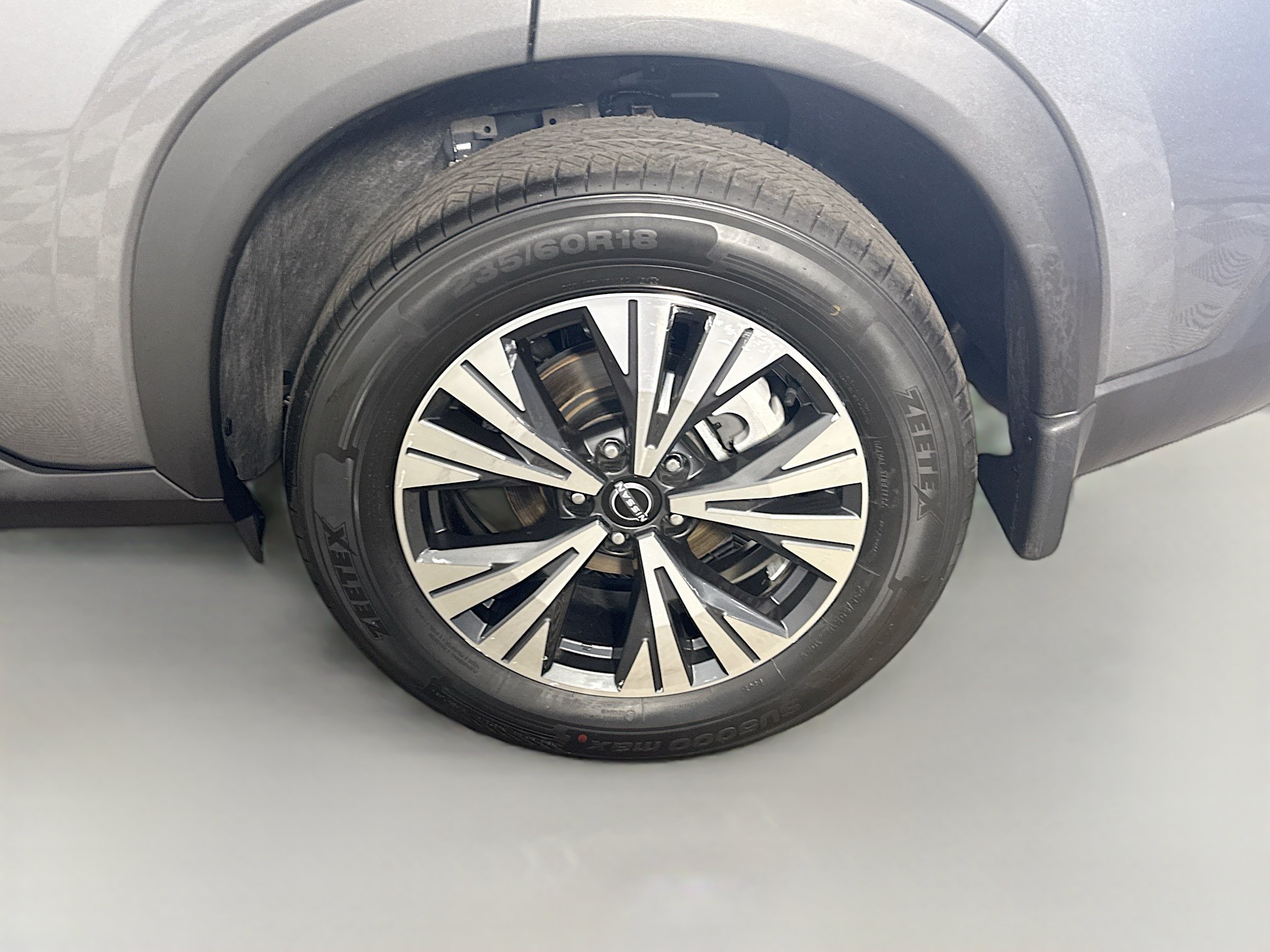 Used 2023 Nissan Rogue SV FWD image 37