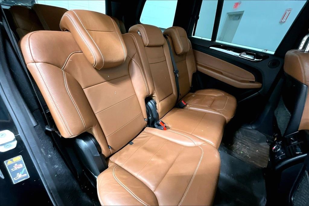 Used 2017 Mercedes-Benz GLS 450 4MATIC image 36