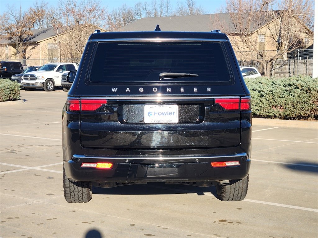 Used 2024 Jeep Wagoneer 4WD image 6