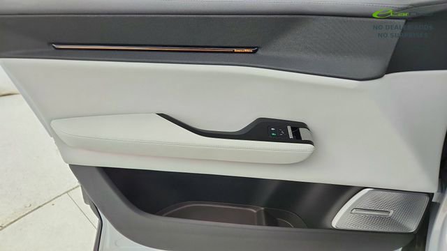 Used 2025 Polestar Polestar 3 AWD/4WD image 33
