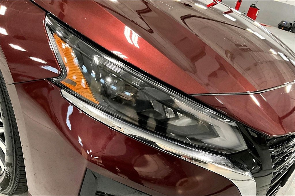 Certified 2024 Nissan Altima 2.5 SV w/ SV Premium Package image 27