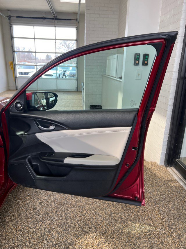 Used 2021 Honda Insight Touring image 14