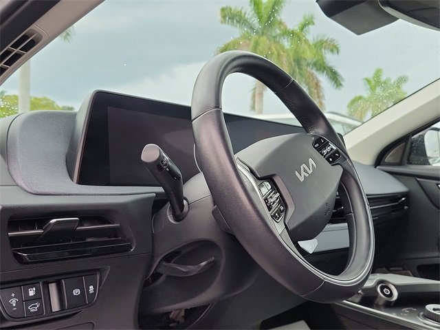 Used 2022 Kia EV6 Wind image 8