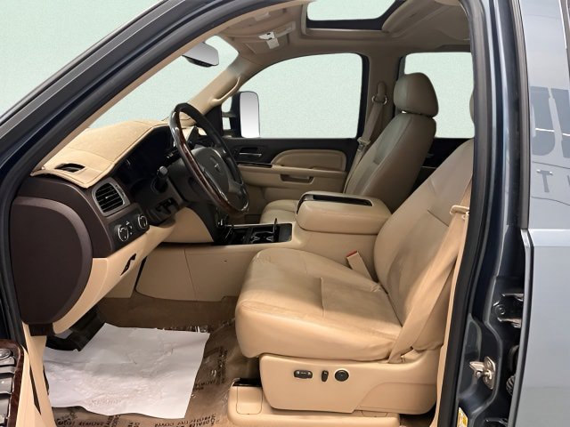 Used 2011 GMC Sierra 2500 Denali AWD/4WD image 14