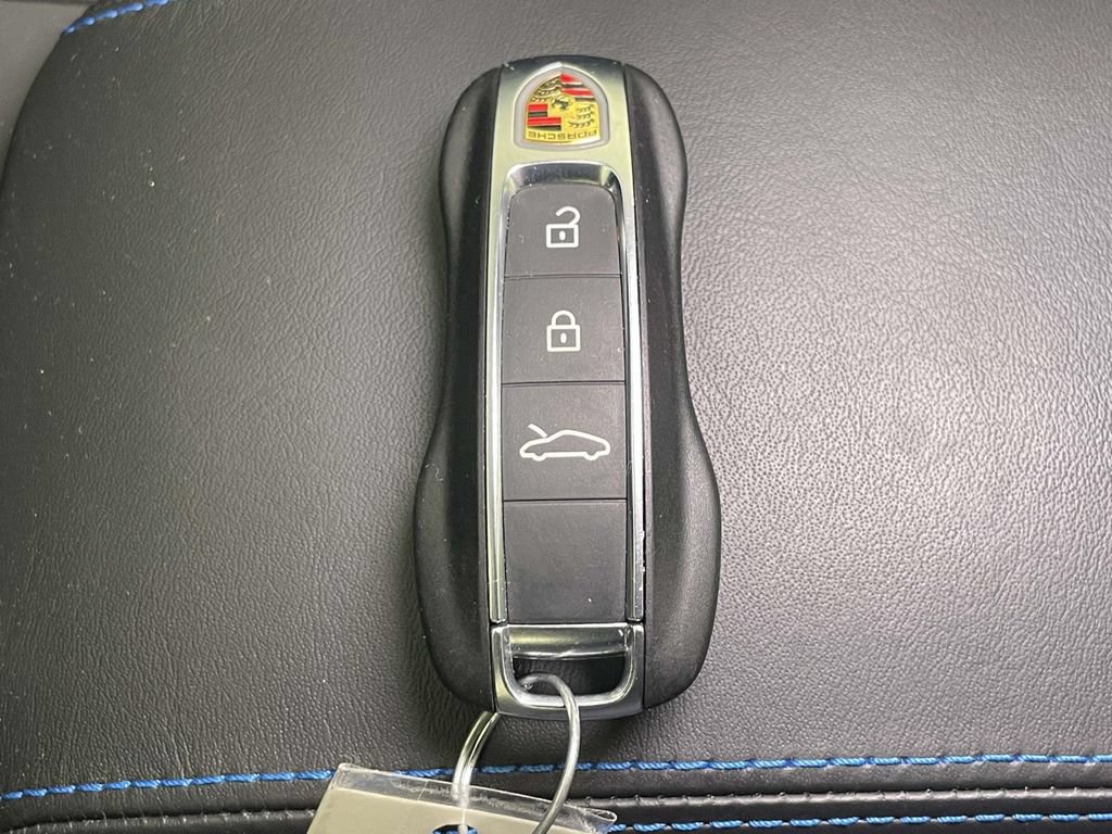 Certified 2023 Porsche 911 GT3 RWD image 39