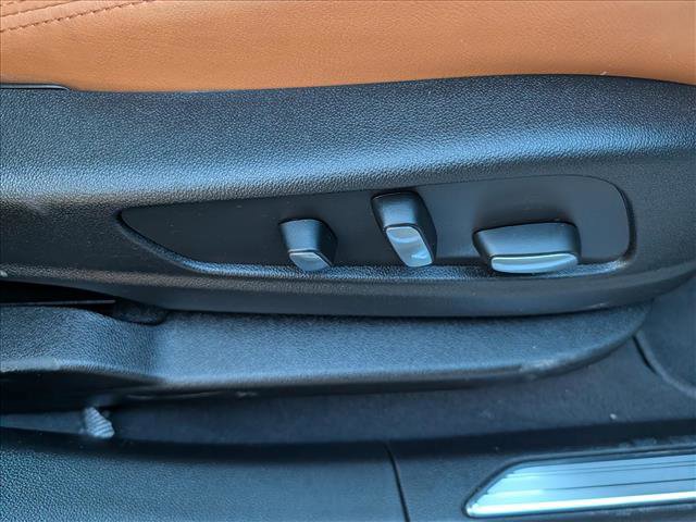 Used 2026 Cadillac XT5 Premium Luxury w/ Driver Assist Package image 13