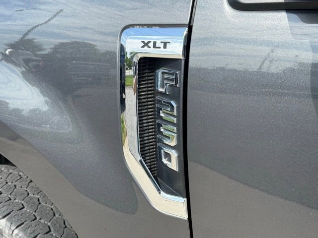 Used 2020 Ford F250 XLT w/ XLT Premium Package AWD/4WD image 8