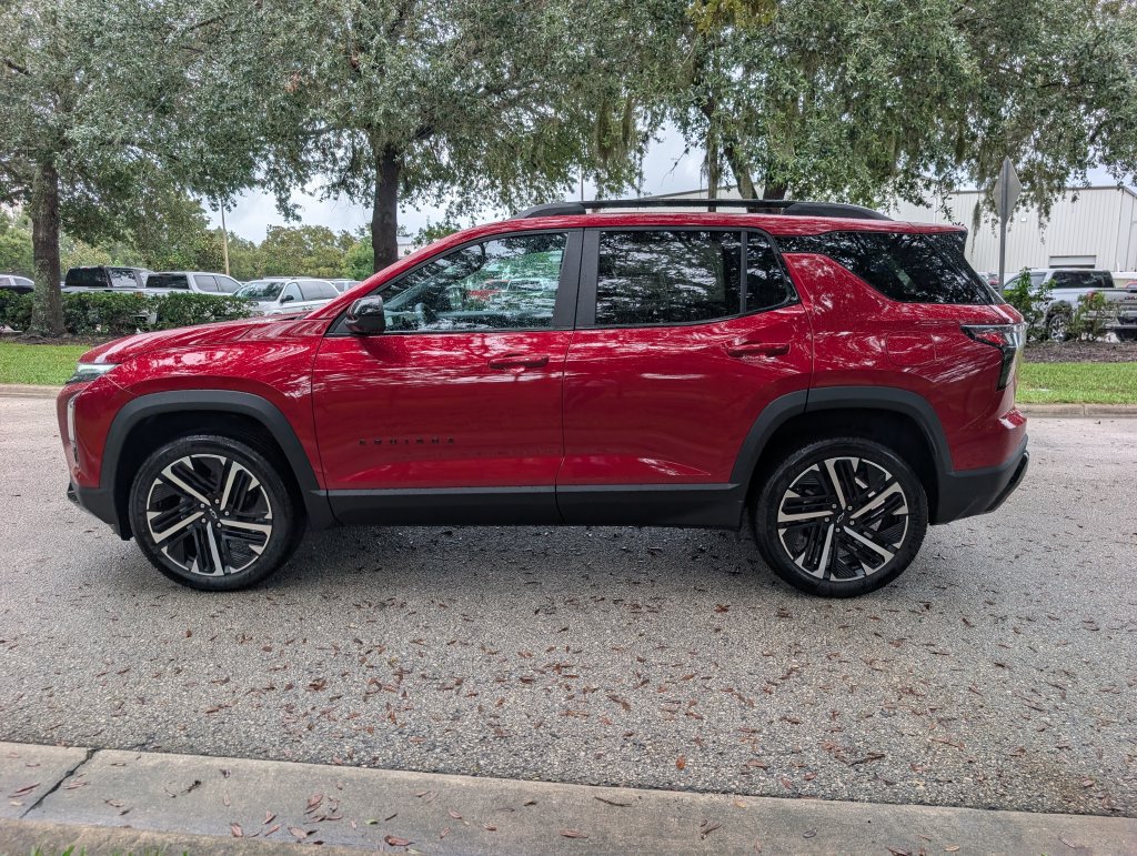 New 2027 Chevrolet Equinox RS w/ Safety and Technology Package FWD image 5