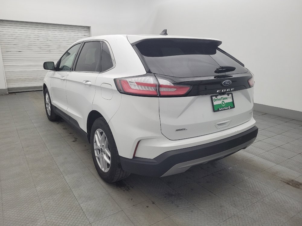 Used 2024 Ford Edge SEL image 5