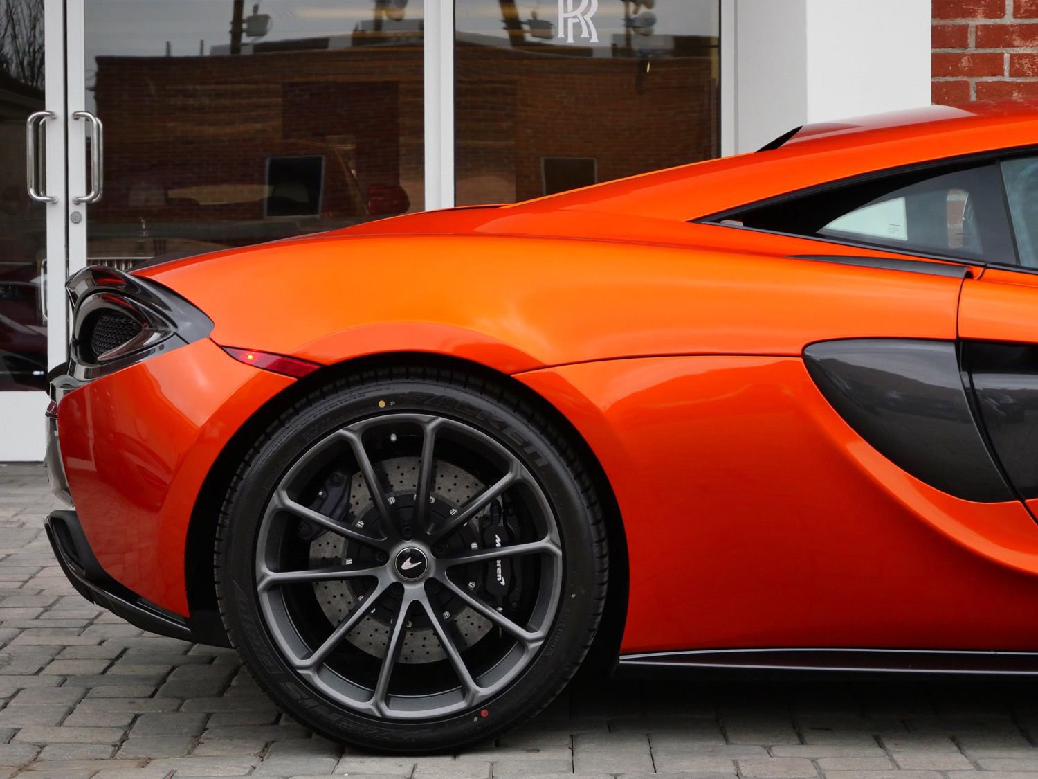 Used 2019 McLaren 570S Coupe image 14