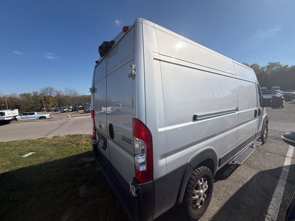 Used 2023 RAM ProMaster 2500 FWD image 3