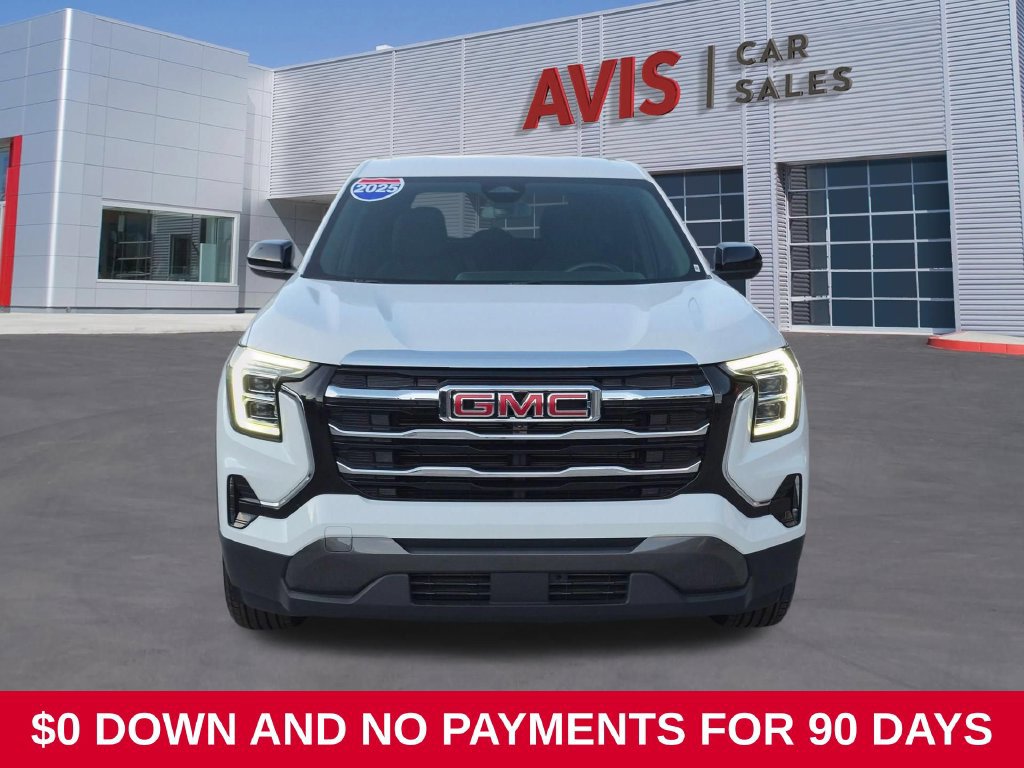 Used 2025 GMC Terrain Elevation AWD/4WD image 2