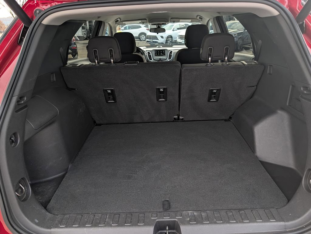 Used 2019 Chevrolet Equinox LT image 14