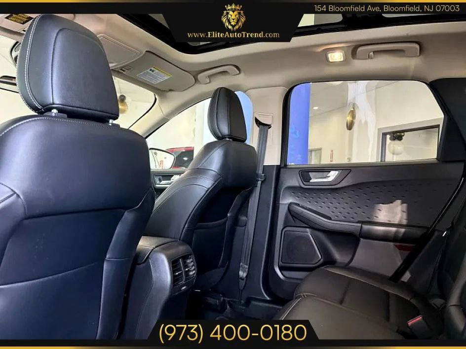 Used 2020 Ford Escape SEL image 27