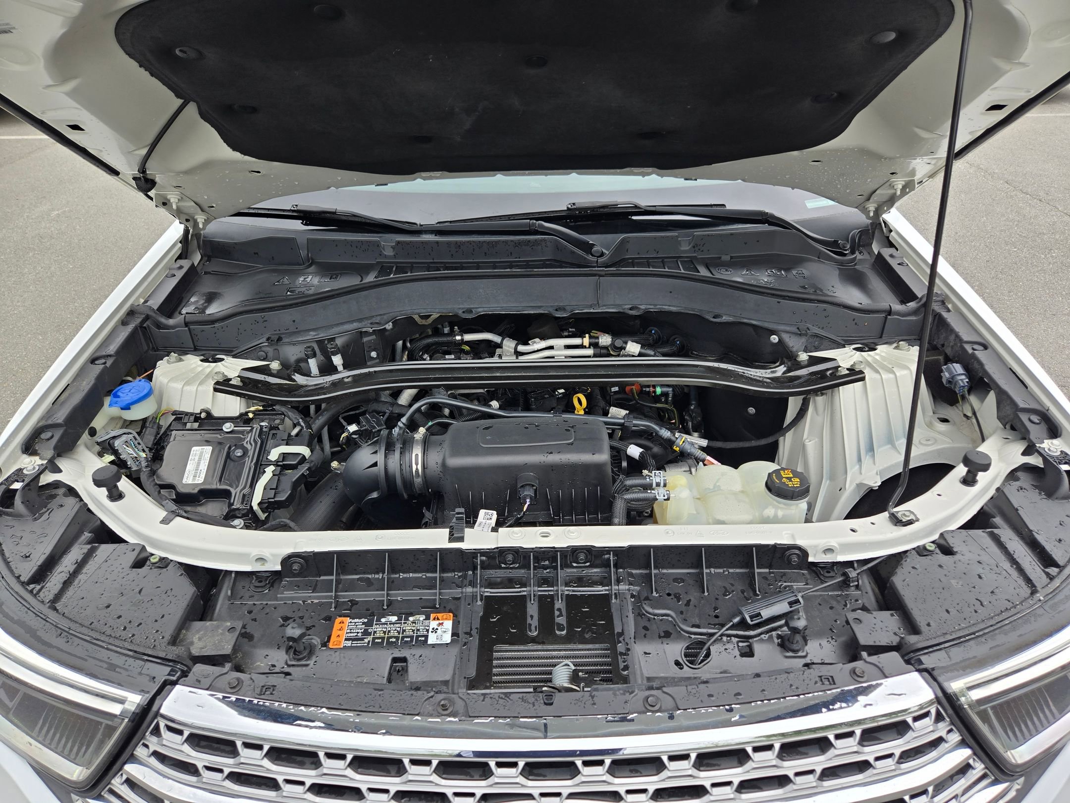 Used 2021 Ford Explorer Limited RWD image 19