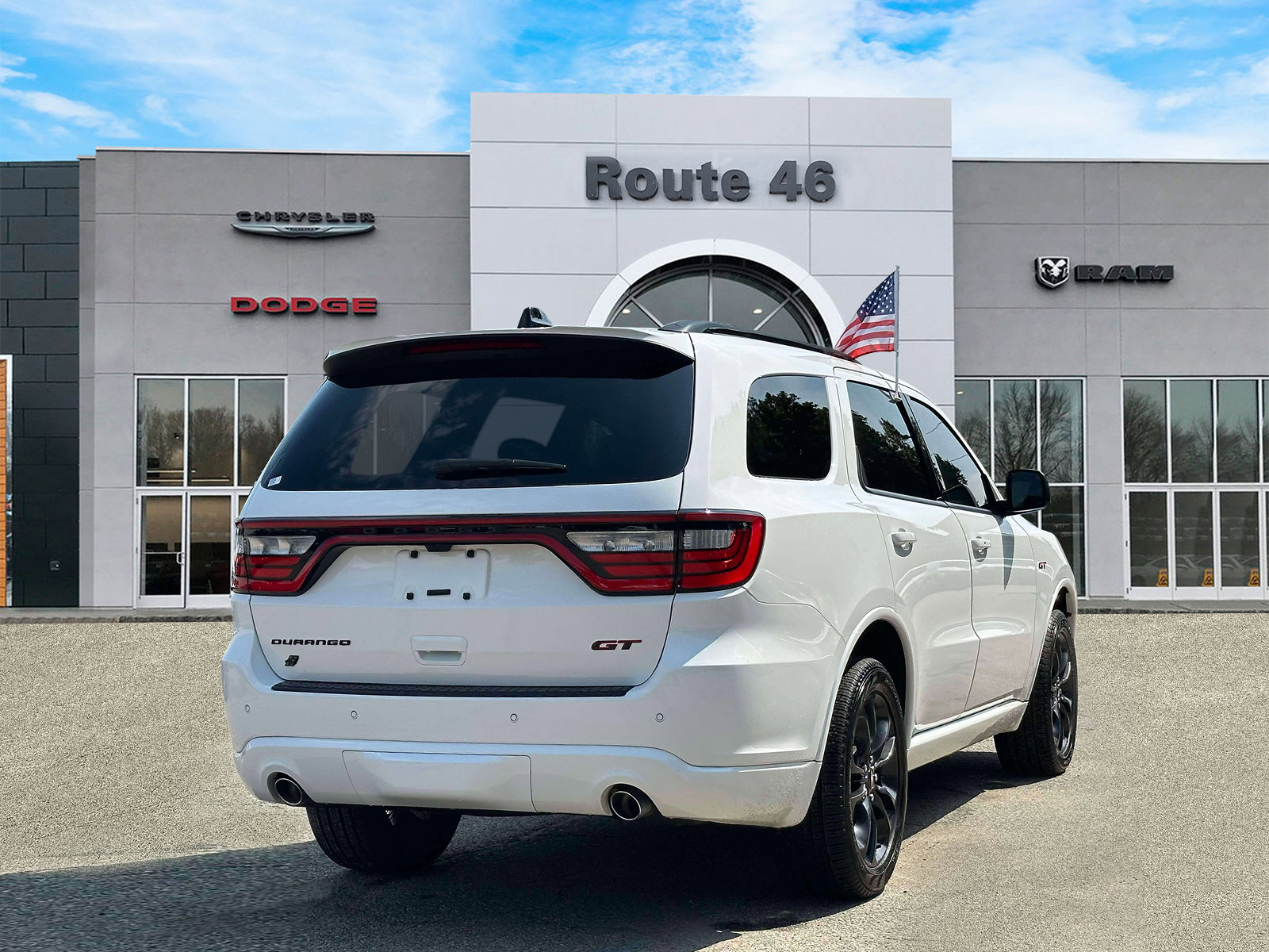 Used 2025 Dodge Durango GT AWD/4WD image 5