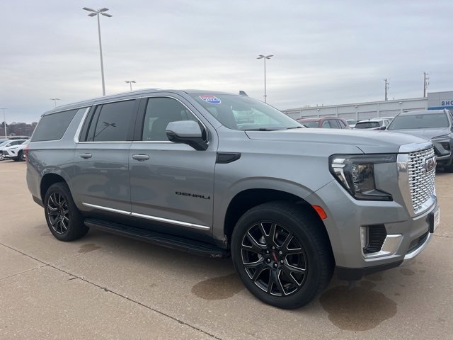 Used 2023 GMC Yukon XL Denali