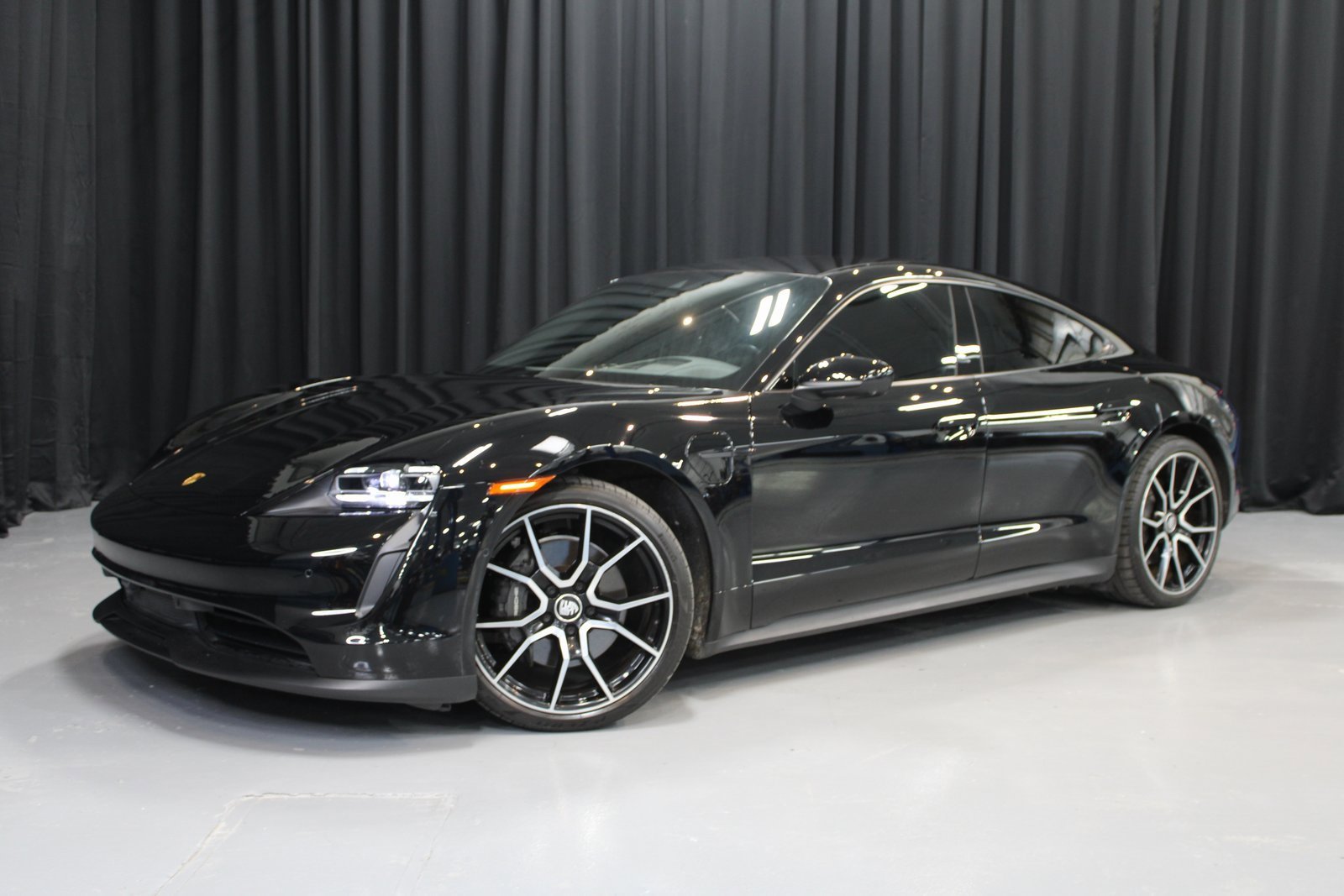 Certified 2023 Porsche Taycan