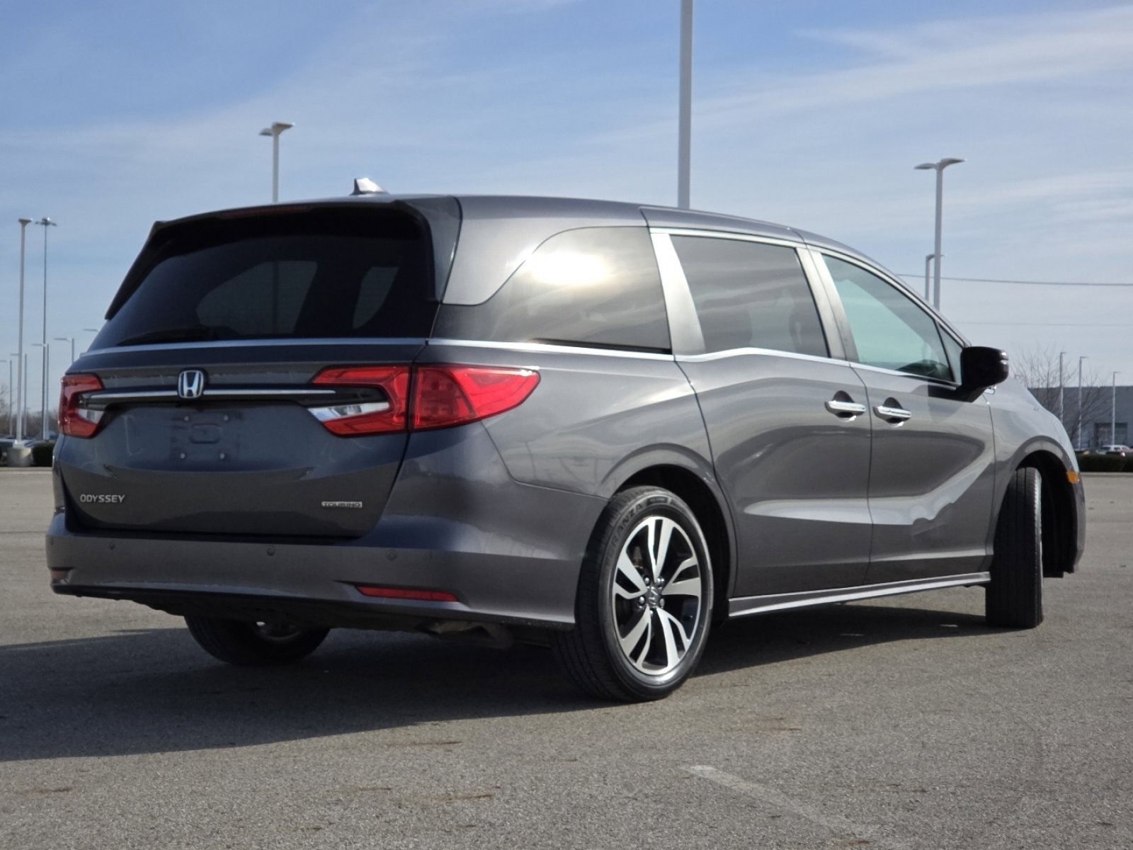 Used 2023 Honda Odyssey Touring image 17