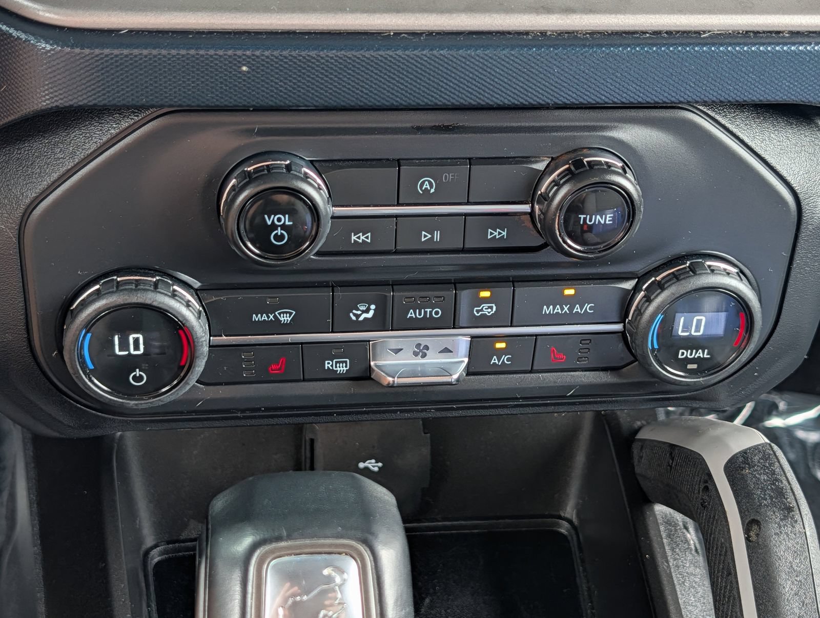 Certified 2021 Ford Bronco Outer Banks AWD/4WD image 26