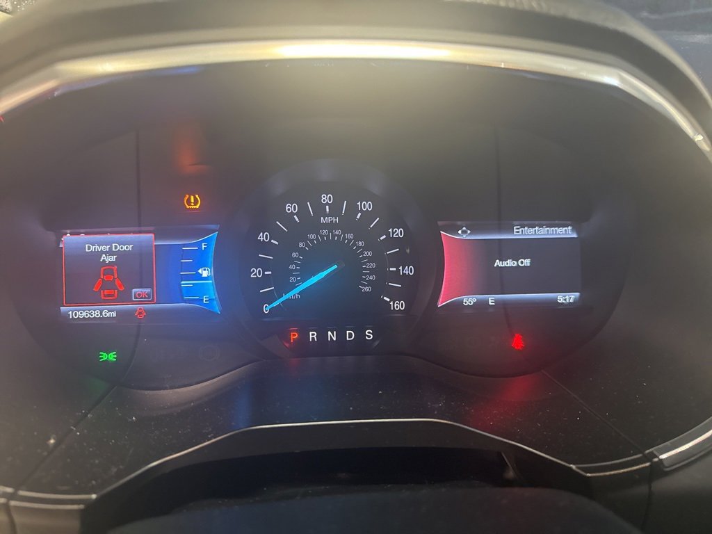 Used 2015 Ford Edge Titanium w/ Canadian Touring Package image 2