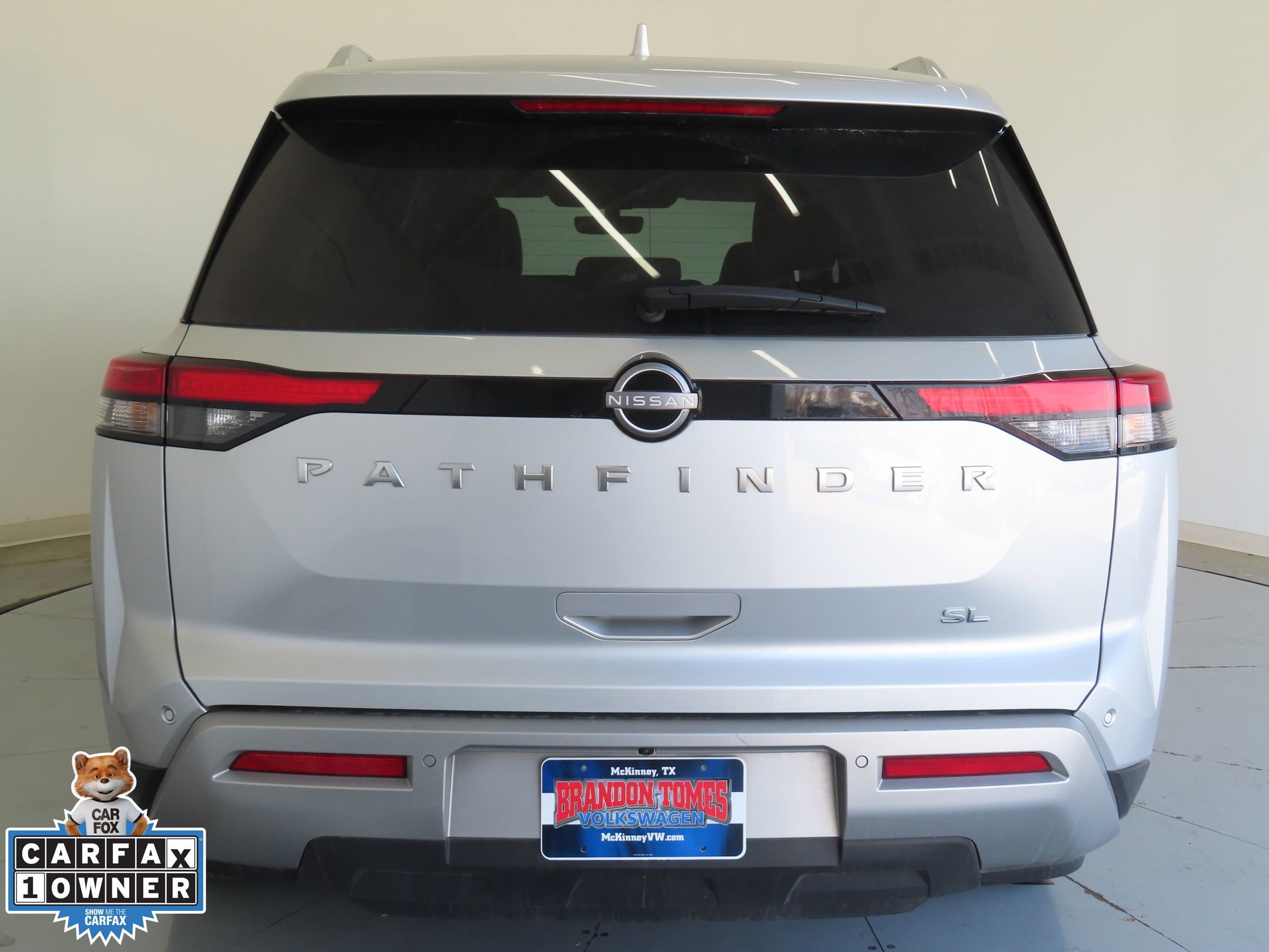 Used 2025 Nissan Pathfinder SL image 5