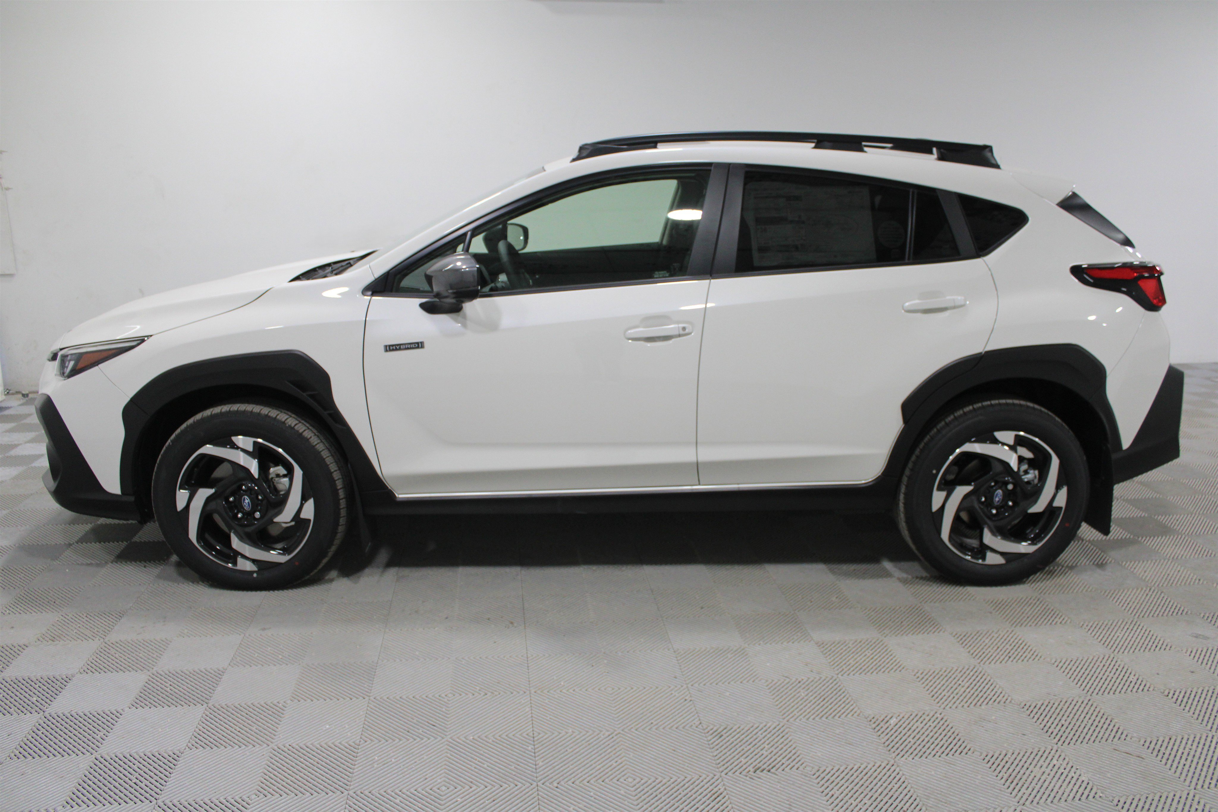 New 2026 Subaru Crosstrek 2.5i Limited w/ Crosstrek Mirror Package image 26