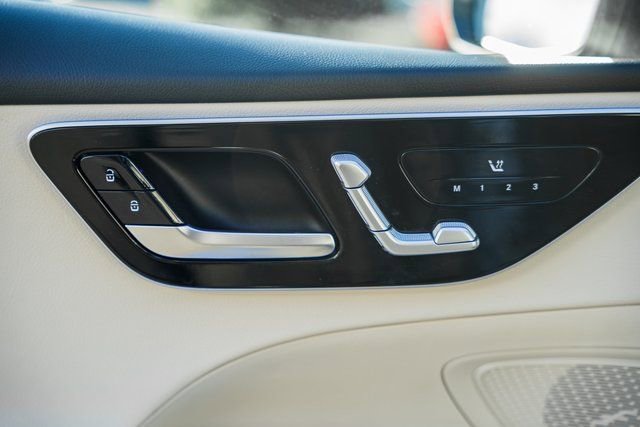 Certified 2023 Mercedes-Benz C 300 4MATIC Sedan image 39