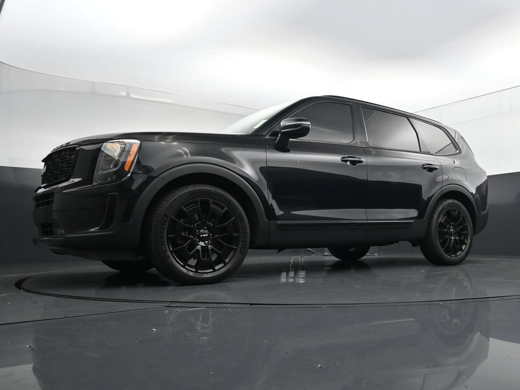 Used 2022 Kia Telluride SX w/ Nightfall Edition Package AWD/4WD image 33