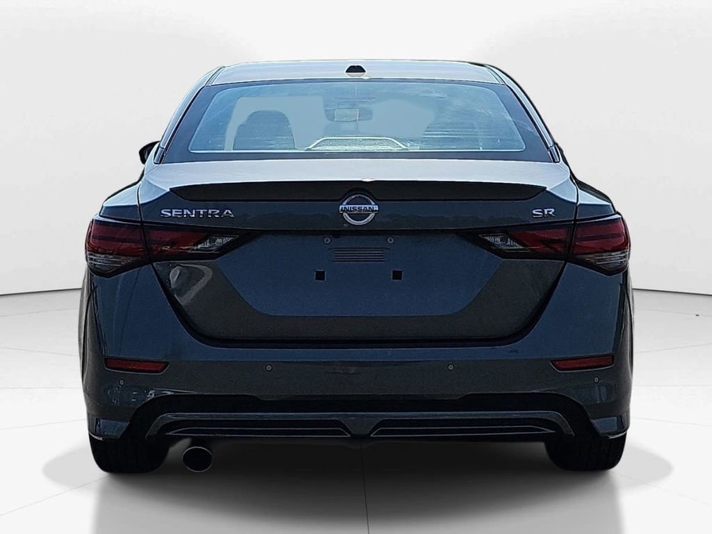 Used 2022 Nissan Sentra SR w/ SR Premium Package FWD image 7
