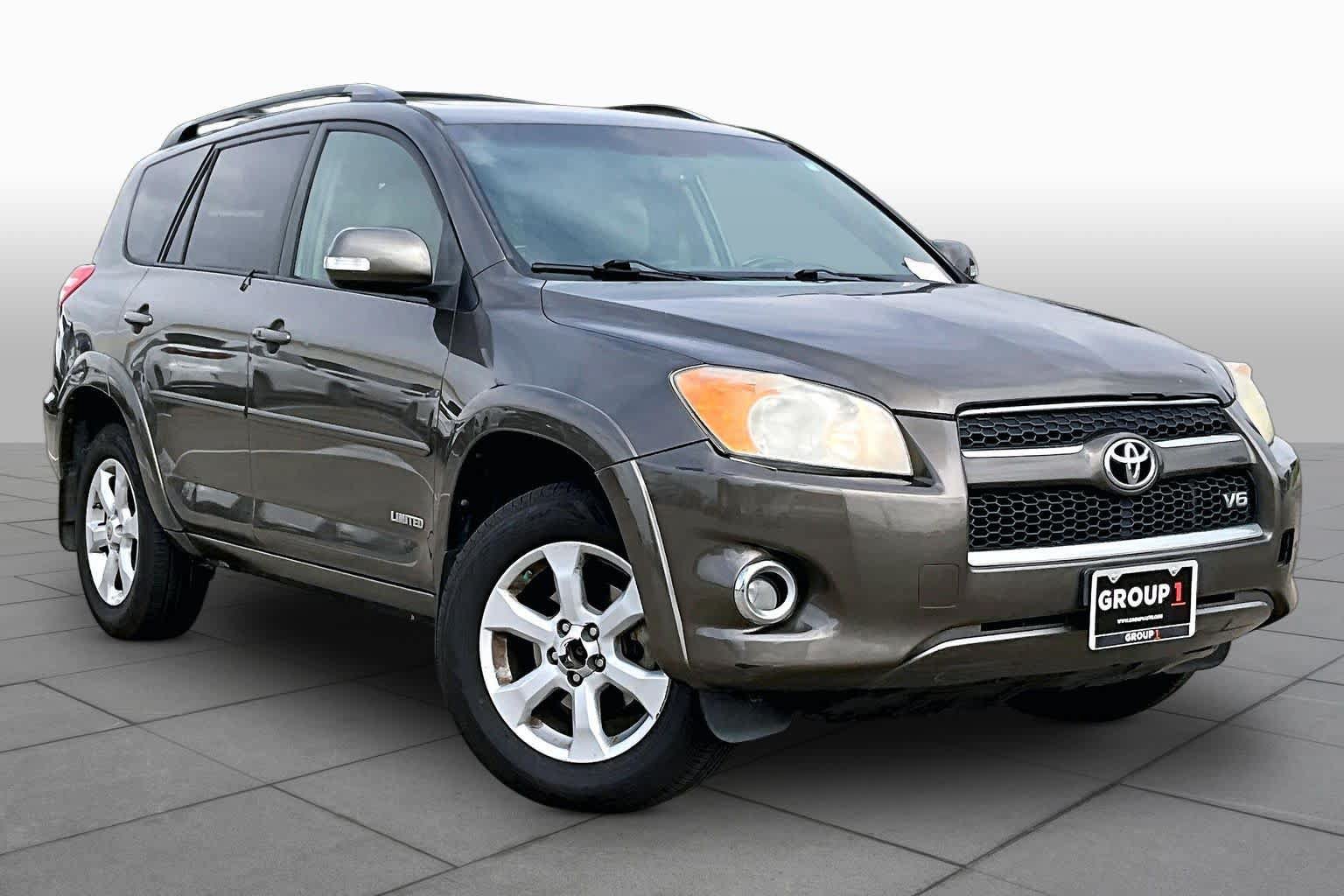 Used 2011 Toyota RAV4 Limited w/ Limited Extra Value Pkg FWD image 2
