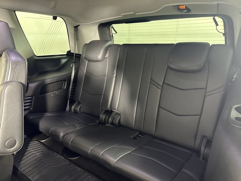 Used 2018 Cadillac Escalade Luxury w/ LPO, Radiant Package AWD/4WD image 29