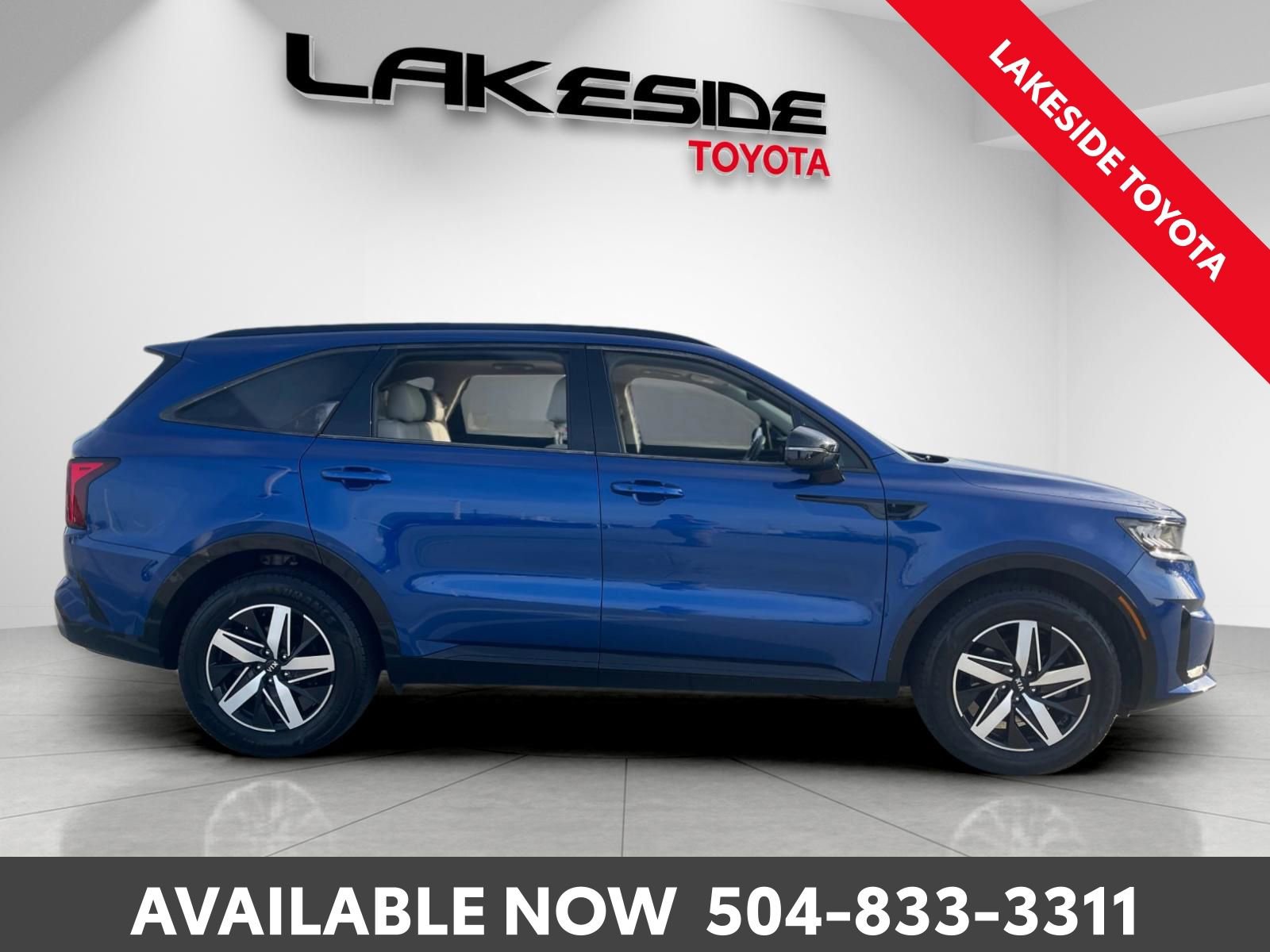 Used 2021 Kia Sorento EX w/ Panoramic Sunroof Package image 7