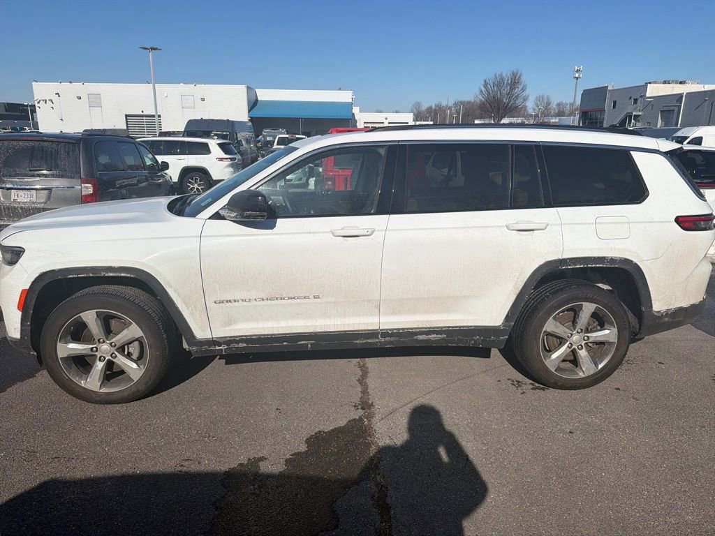 Used 2022 Jeep Grand Cherokee L Limited image 8