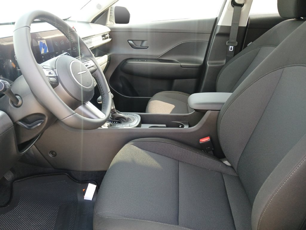 New 2027 Hyundai Kona SEL Sport FWD image 9
